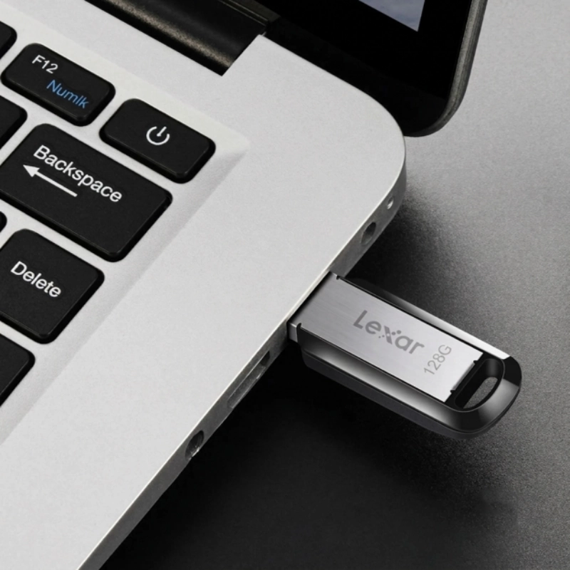 قیمت و خرید فلش مموری 128 گیگ لکسار مدل JumpDrive M400